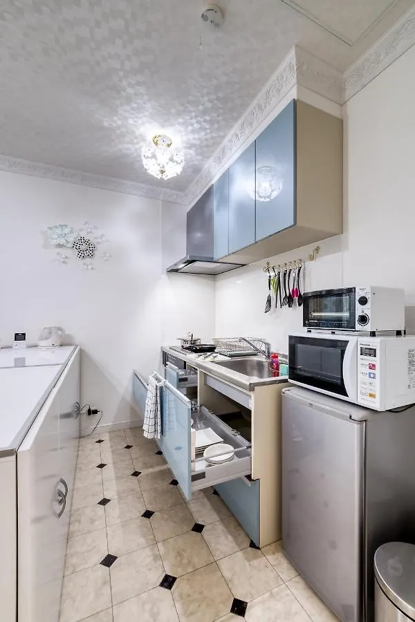 Diamond Moon Palace Takadanobaba,2 Stops To Shinjuku Tōkyō 0*,  Japon